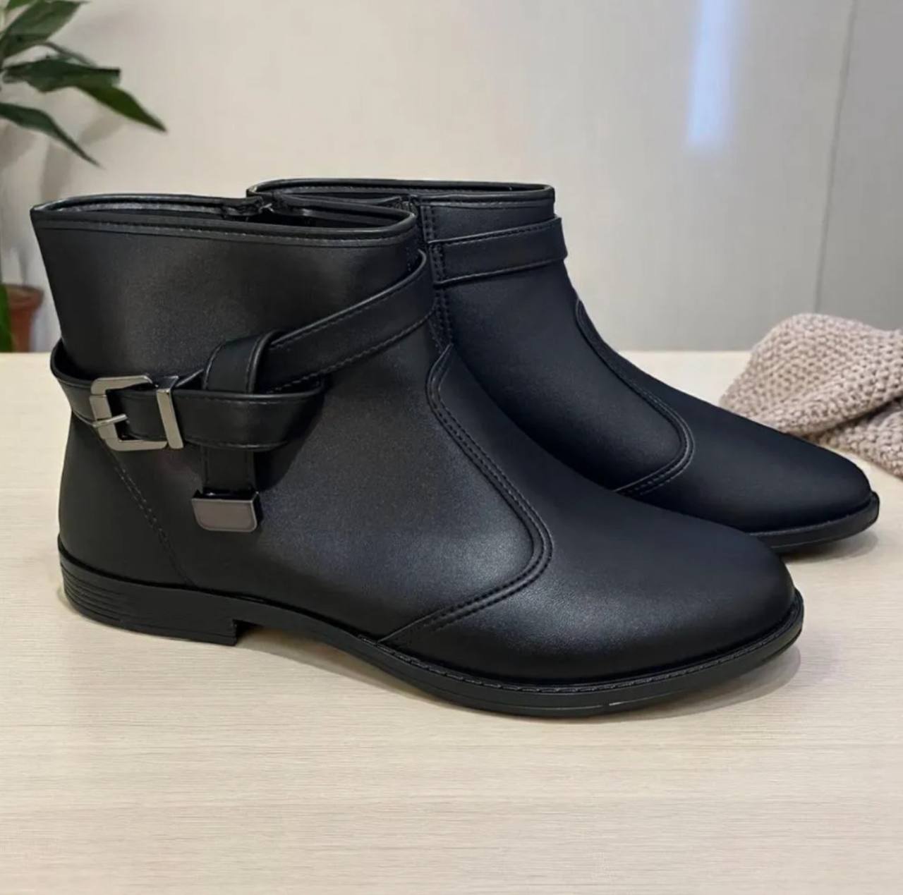 Bota Boho Fivela Confort
